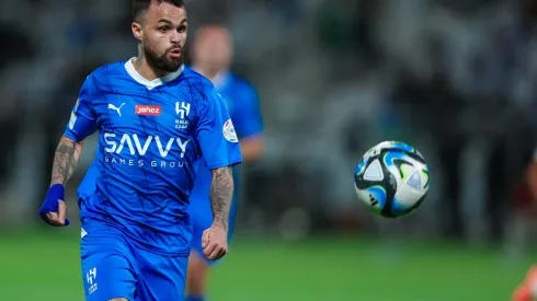 Michael pode deixar o futebol árabe