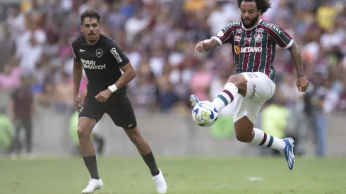 Clássico entre Fluminense e Botafogo muda de horário. 
