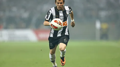 Bernard conquistou título em sua despedida na Grécia. 
