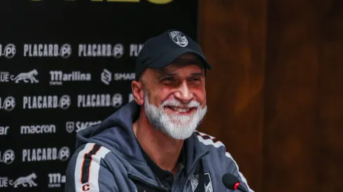 Alvaro Pacheco, ex Vitória SC, chega para reforçar o Vasco da Gama. Foto: Divulgação Vitória Sport Club/Site