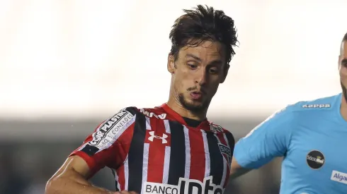 Rodrigo Caio fecha com o Grêmio – Foto: Getty Images
