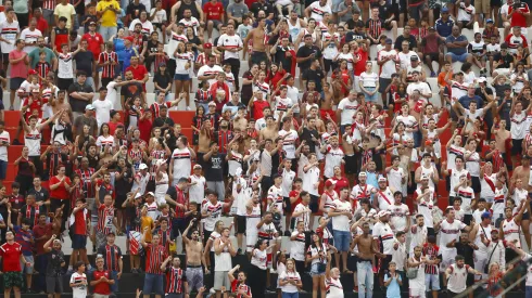 Foto: Thiago Calil/AGIF – Torcida do Botafogo-SP tomou atitude com elenco
