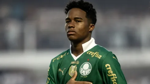 Jogador fez sua despedida no jogo contra o San Lorenzo. Reinaldo Campos/AGIF.