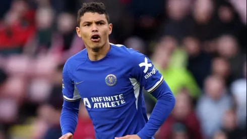 Thiago Silva em partida pelo Chelsea em Sheffield, na Inglaterra.  (Photo by George Wood/Getty Images) (Photo by George Wood/Getty Images)
