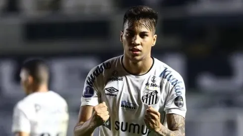 Foto: Carla Carniel-Pool/Getty Imagem – Kaio Jorge assina com o Cruzeiro e Santos ganha valor 
