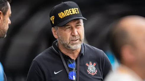 Foto: Rodrigo Coca/Corinthians - Augusto Melo, presidente do Corinthians, se reúne com a organizada