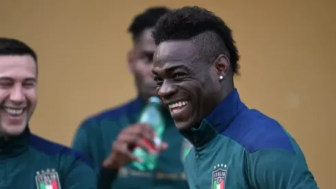 Foto: Claudio Villa/Getty Images – Balotelli quando atuava pelo Seleção Italiana
