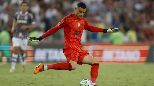 Goleiro Santos, ex-Flamengo, está no Fortaleza e na mira do Corinthians 
