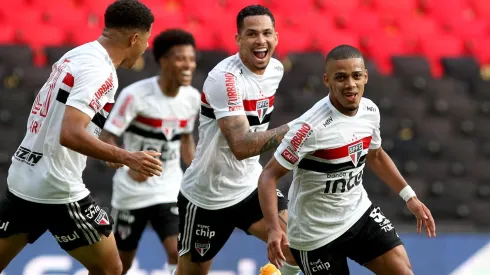 Brenner é especulado no Palmeiras em negócio complexo