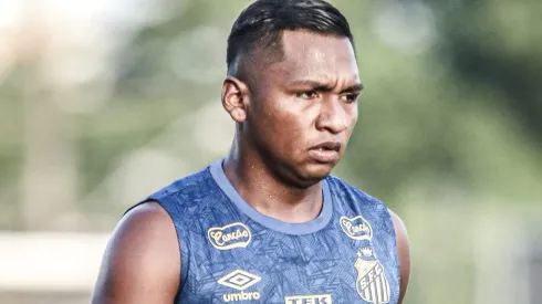 Morelos deve deixar o Santos na próxima janela de transferências
