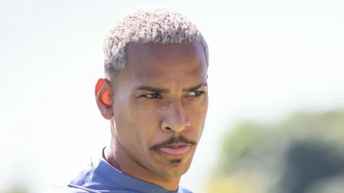 MG - BELO HORIZONTE - 24/05/2024 - CRUZEIRO, TREINO - Matheus Pereira jogador do Cruzeiro durante treino no Centro de Treinamento CT Toca II.