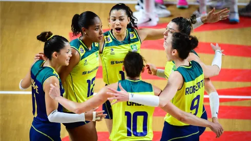 Brasil brilhou na vitória contra a Turquia pela VNL. Foto: FIVB
