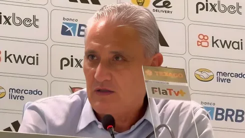 Tite visivelmente revoltado na coletiva no CRF -
Imagem: Reprodução/Vídeo Raisa Simplicio