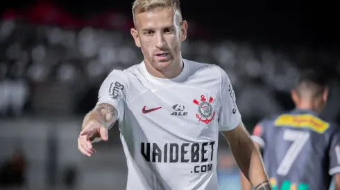 Pedro Henrique tem contrato até 2025 no Corinthians 
