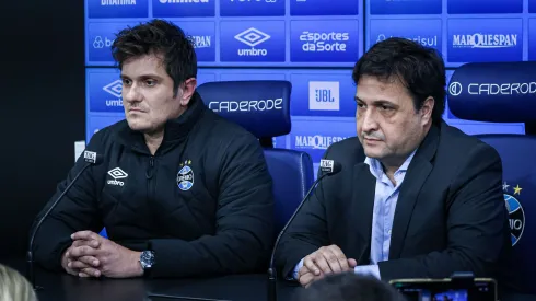 Antônio Brum e Alberto Guerra são criticados. 
