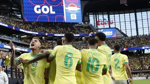 Foto: Kevork Djansezian/Getty Images – Brasil vence o Paraguai por 4 a 1 nesta sexta-feira (28) pela Copa América
