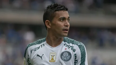 Dudu, jogador do Palmeiras, durante partida contra o Cruzeiro no estádio Mineirão pelo Brasileirão Série A – Foto: Alessandra Torres/AGIF
