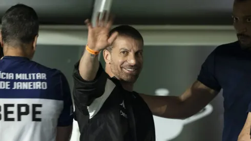 Pedrinho está on no mercado e buscar fechar acerto por dois atacantes