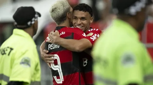 Victor Hugo deve ser uma das novidades do Flamengo contra o Atlético-MG; Pedro inicia no banco
