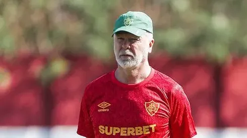 Mano Menezes realiza treinos no Fluminense. Foto: Lucas Merçon/Fluminense
