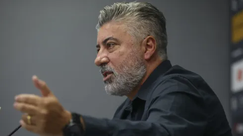 Alexandre Gallo toma decisão nos bastidores do Santos