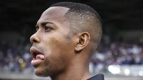 Cruzeiro x Atletico-MG – Robinho durante partida no Mineirão.