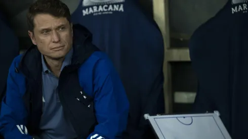 Corinthians terá o desafio de vencer o Cruzeiro de Fernando Seabra.