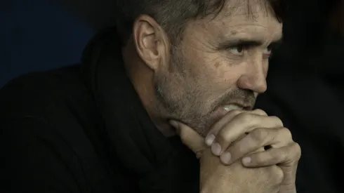 Eduardo Coudet tem de pensar no goleiro para jogo contra o Vasco.