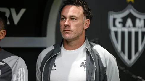 Milito pediu a contratação de um atacante mais versátil