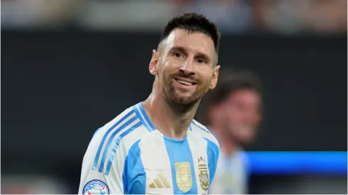 Foto: Elsa/Getty Images – Lionel Messi em jogo da Argentina.
