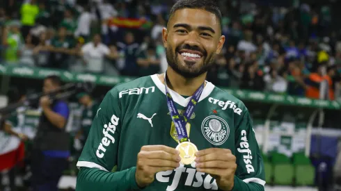 SAO PAULO, BRAZIL – NOVEMBER 09: Bruno Tabata of Palmeiras celebrates winning the championship after the match between Palmeiras and America MG as part of Brasileirao Series A 2022 at Allianz Parque on November 09, 2022 in Sao Paulo, Brazil. (Photo by Ricardo Moreira/Getty Images)
