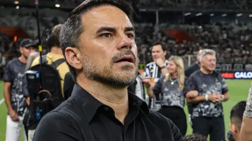 Foto: Gilson Lobo/AGIF – Rodrigo Caetano é alvo do Botafogo 
