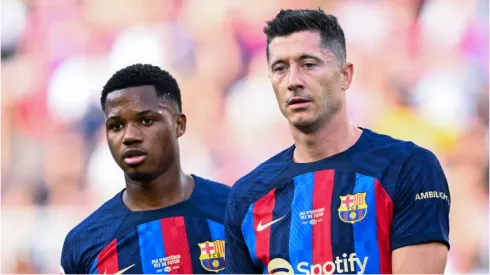 Foto: David Ramos/Getty Images – Ansu Fati e Lewandowski
