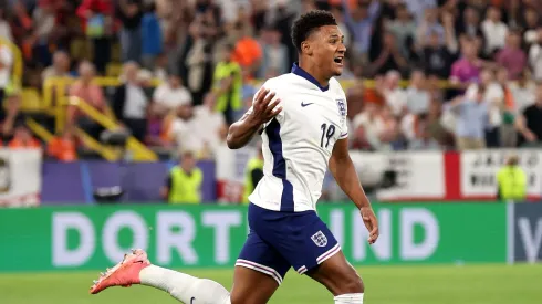 Watkins comemorando o segundo gol da Inglaterra contra a Holanda na semifinal da Eurocopa 2024 (Foto: Alex Livesey/Getty Images)
