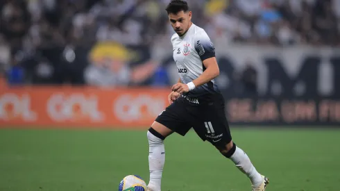 Romero com a camisa do Corinthians