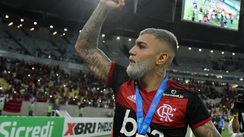 RJ – Rio de Janeiro – 22/02/2020 – Carioca 2020, Boa Vista x Flamengo -Gabigol jogador do Flamengo comemoram titulo de campeao apos vitoria contra o Boa Vista em partida no estadio Maracana pela decisao do campeonato Carioca 2020. Foto: Thiago Ribeiro/AGIF