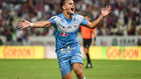 Santos negocia com Depietri