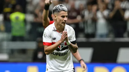 Ferreirinha voltou ao time titular do São Paulo 
