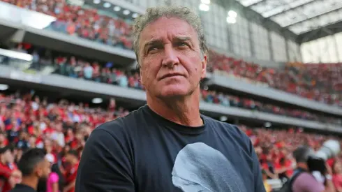 CURITIBA, BRAZIL – JUNE 16: Cuca, head coach of the Athletico Paranaense looks on during the match between Athletico Paranaense and Flamengo as part of Brasileirao 2024 at Arena da Baixada on June 16, 2024 in Curitiba, Brazil. (Photo by Heuler Andrey/Getty Images)