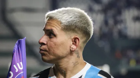 PR – CURITIBA – 08/06/2024 – COPA LIBERTADORES 2024, GREMIO X ESTUDIANTES – Yeferson Soteldo jogador do Gremio durante partida contra o Estudiantes no estadio Couto Pereira pelo campeonato Copa Libertadores 2024. 
