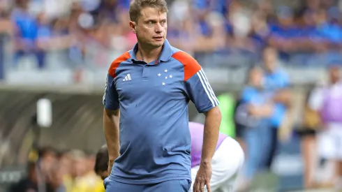 Fernando Seabra prepara duelo diante do Bragantino. 
