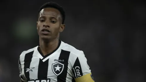 Botafogo tem três dias para quitar dívida por Tchê Tchê ao São Paulo. Foto: Jorge Rodrigues/AGIF
