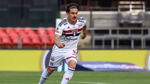 Volante em ação pelo Tricolor Paulista, na temporada de 2022