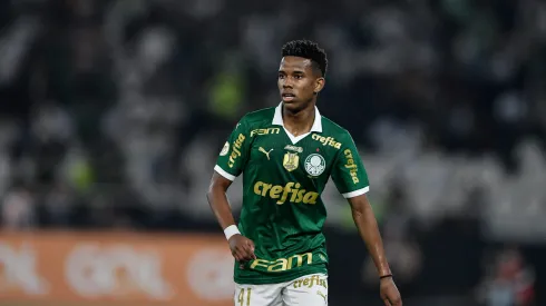 RJ – RIO DE JANEIRO – 17/07/2024 – BRASILEIRO A 2024, BOTAFOGO X PALMEIRAS – Estevao jogador do Palmeiras durante partida contra o Botafogo no estadio Engenhao pelo campeonato Brasileiro A 2024. Foto: Thiago Ribeiro/AGIF