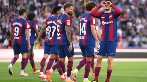 Pedri do Barcelona comemorando gol. (Foto de David Ramos/Getty Images)
