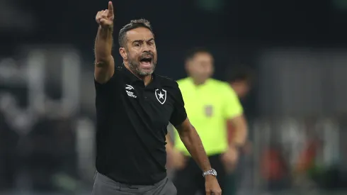 RIO DE JANEIRO, BRAZIL – JUNE 11: Coach Artur Jorge of Botafogo reacts during the match between Botafogo and Fluminense as part of Brasileirao 2024 at Estadio Olimpico Nilton Santos on June 11, 2024 in Rio de Janeiro, Brazil. (Photo by Wagner Meier/Getty Images)
