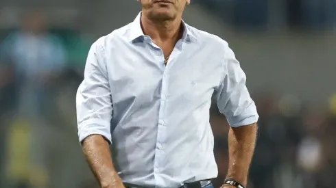 Foto: Pedro H. Tesch/AGIF – Renato faz apelo para torcida e projeta futuro do Grêmio: ‘Volto a garantir’
