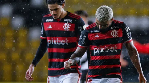 Pedro e Gabigol jogadores do Flamengo durante partida. Foto: PhotoSport/AGIF
