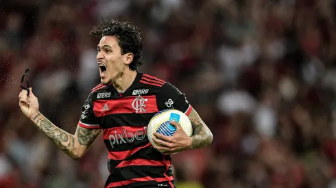 Pedro jogador do Flamengo comemora seu gol. Foto: Thiago Ribeiro/AGIF
