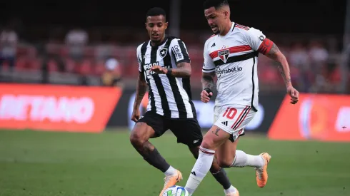 São Paulo x Botafogo terá transmissão ao vivo no site Bolavip Brasil a partir das 17h nesta terça-feira (24). Foto: Ettore Chiereguini/AGIF

